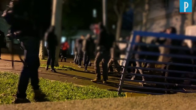 Précarité étudiante : des manifestants forcent la grille du ministère de l’Enseignement supérieur