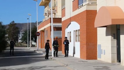 Investigan la muerte violenta de un constructor en Calahonda (Granada)
