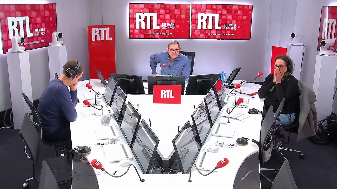 Renaud : son enfance a été "douce comme le miel", confie le chanteur
