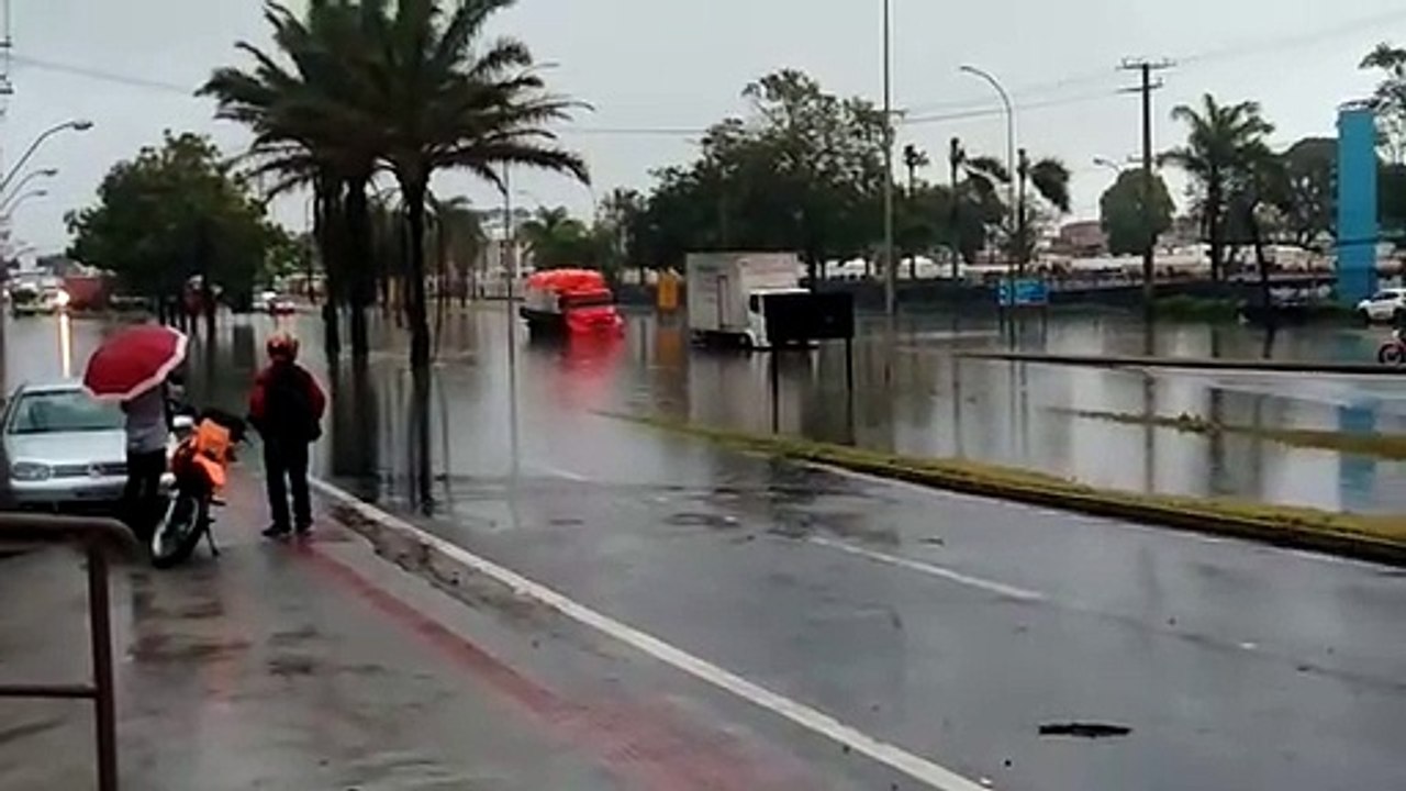 Alagamento na BR 101, Serra