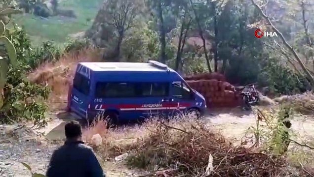 İzmir'de korkunç cinayet...Aynı aileden 4 kişi ölü bulundu