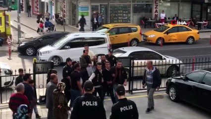 Genç kızı baba ve kardeşi öldürdü iddiası