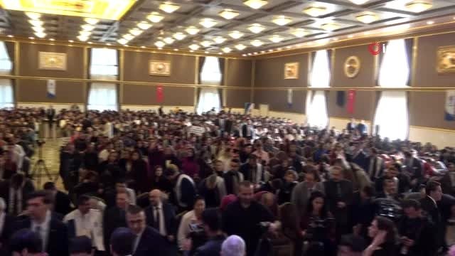 Gençlik ve Spor Bakanı Dr. Mehmet Muharrem Kasapoğlu: Spor yapmak ve kitap okumak boş zamanlara...