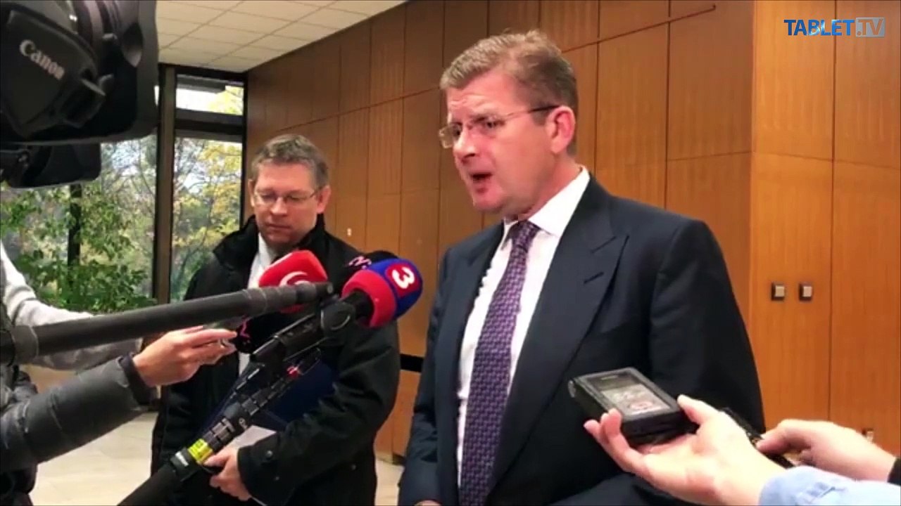 ZÁZNAM: Brífing ministra hospodárstva P. Žigu