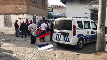 Silahların konuştuğu kavgada bir anda savaş alanına döndü!