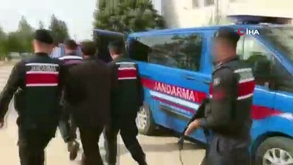 Köy meydanındaki cinayetin zanlısı saklandığı ormanda yakalandı