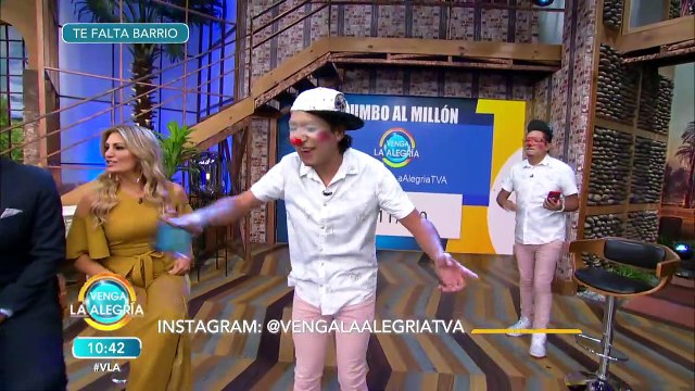 ¿Quién se dio sus baños de pueblo con Los Destrampados? | Venga La Alegría