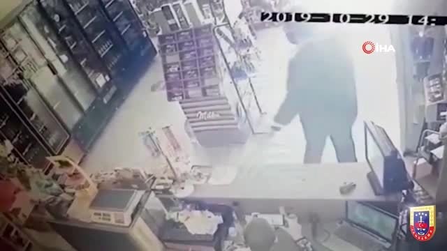 DEAŞ terör örgütü üyesi 9 şüpheli silah ve EYP'lerle yakalandı