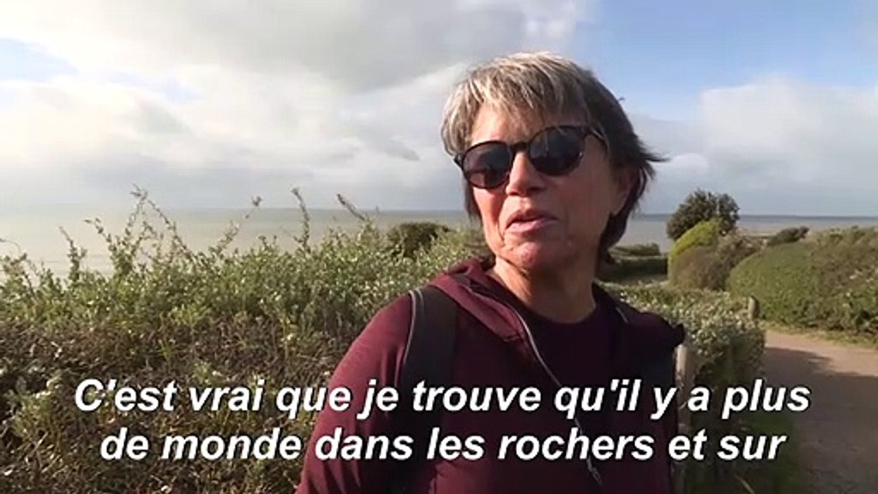 "Marée blanche" : les ballots de cocaïne attirent les curieux sur les plages
