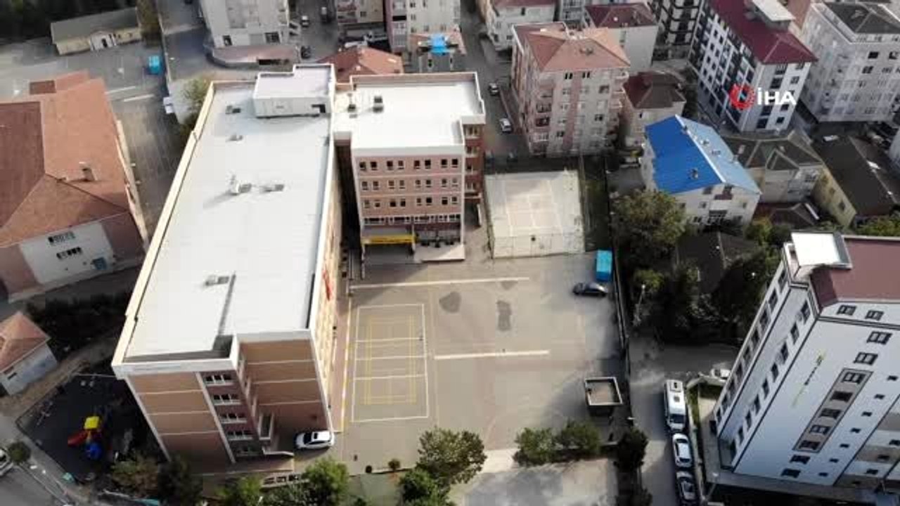 Pendik'te lisede şok eden olay