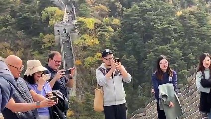 Sikhs celebrate Gurpurab by singing shabad on Great Wall of China