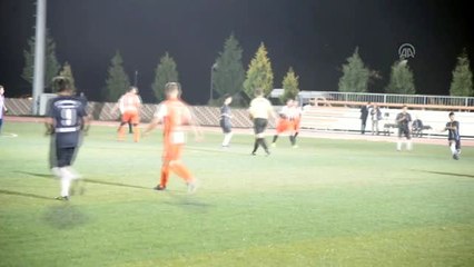 Sevgi Evleri çocukları, protokol üyeleri ve akademisyenlerle maç yaptı