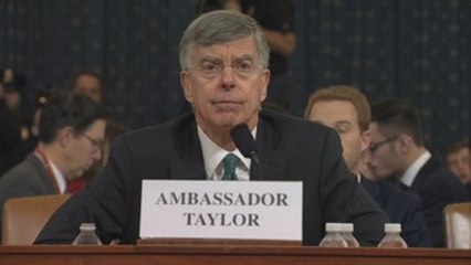 Trump priorizó sus intereses en la relación con Ucrania, desvela diplomático