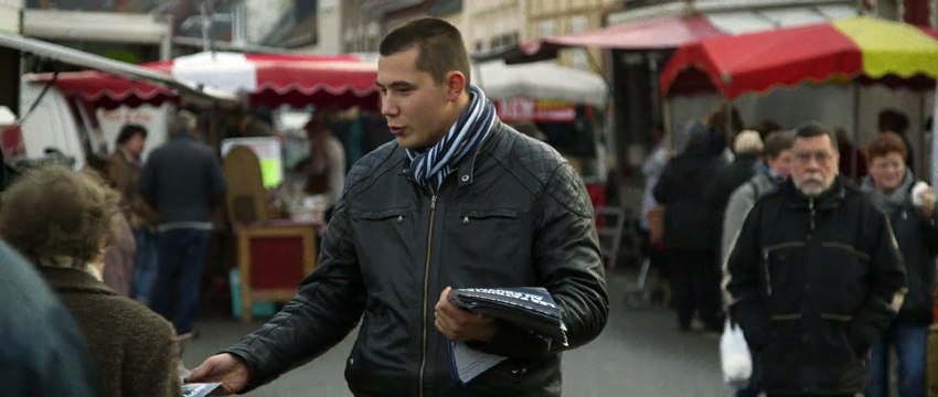 La Cravate Film Documentaire