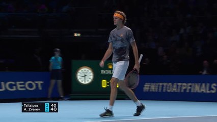 Скачать видео: Tsitsipas into semis at ATP Finals