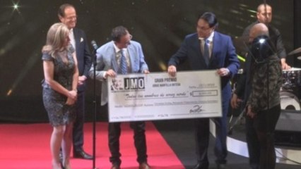 Premios Mantilla premian lucha contra la corrupción y los DD.HH. en Ecuador