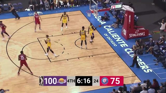 Johnathan Motley (17 points) Highlights vs. South Bay Lakers
