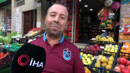 Golle birlikte gelen ilginç dans gösterisi