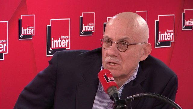 James Ellroy, romancier : Je n'ai pas créé la Seconde guerre mondiale, je n'ai pas bombardé Pearl Harbor ou créé la Shoah. Ça s'est produit. Et donc j'écris sur ce sujet.