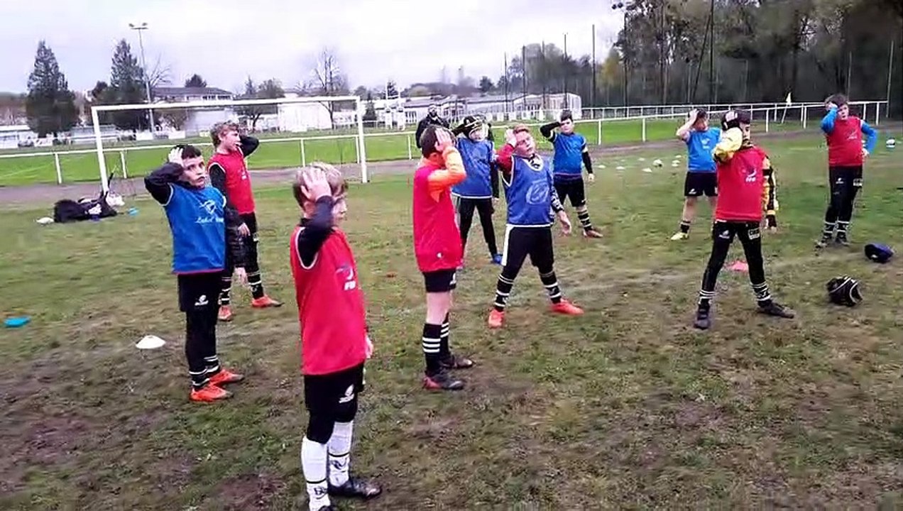 L'école de rugby du club de Vesoul (70) en plein entraînement