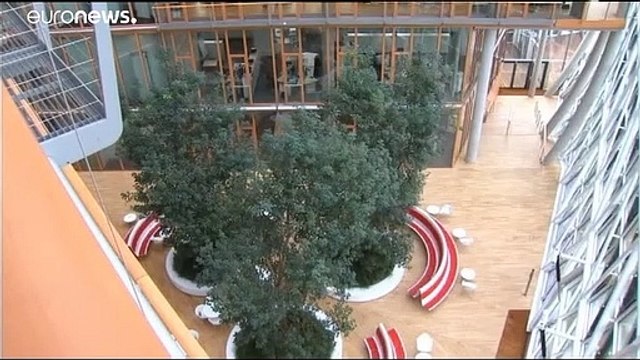 Banca europea per gli investimenti, stop ai finanziamenti per progetti con combustibili fossili