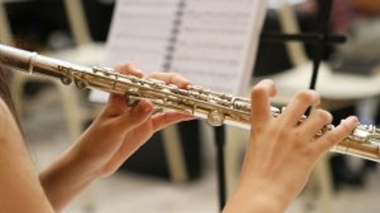 How to Cut Costs on Your Kid's Extracurricular Activities