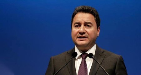 Ali Babacan, kuracağı partide 'Demokrasi' ya da 'Demokrat' kelimelerine yer vermek istiyor