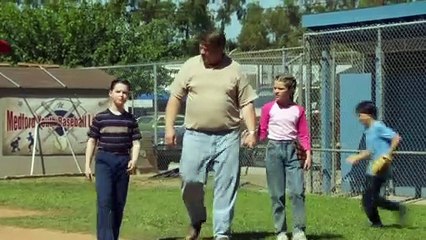 Young Sheldon 3x07 All Sneak Peeks Pongo Pygmaeus and a Culture that Encourages Spitting (2019)
