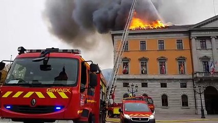 Feu à la mairie d'Annecy