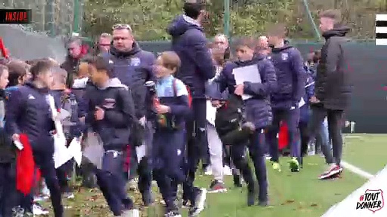 Entrainement et dédicaces à la Piverdière