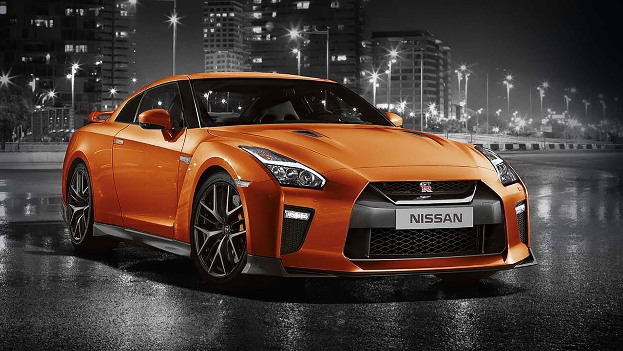 Nissan GT-R – Surnom: "Godzilla"