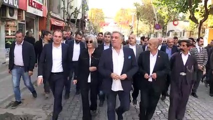 Sürü filmi oyuncuları, filmin çekildiği yeri 41 yıl sonra ziyaret etti