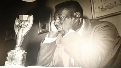 Pelé bendice a Rodrygo y reta a Cristiano a romper su récord de goles