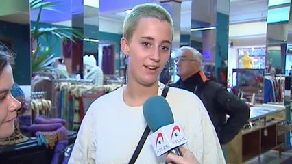 Desfile de ropa de segunda mano