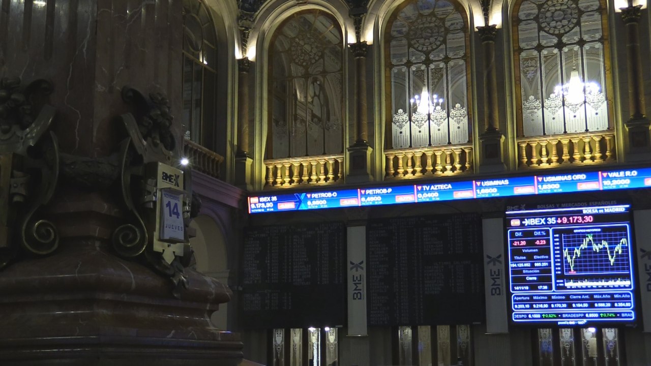 El Ibex 35 cae un 0,23 % hasta los 9.173 puntos y cierra su peor racha desde julio