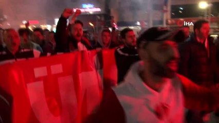 Ümraniye'de dev ekranda milli maç keyfi