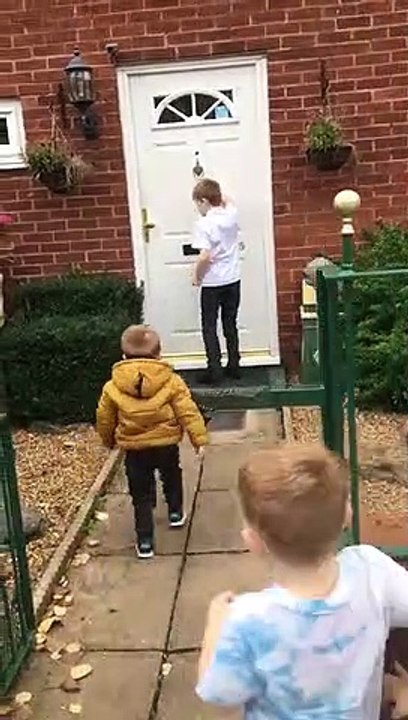 Spooky Puppet Scares Kiddos