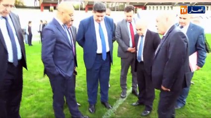 قرار غلق الملاعب وإعادة تهيئتها.. صداع جديد في رأس الرابطة