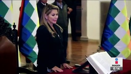 La presidenta interina de Bolivia, Jeanine Áñez, niega un "golpe de Estado"
