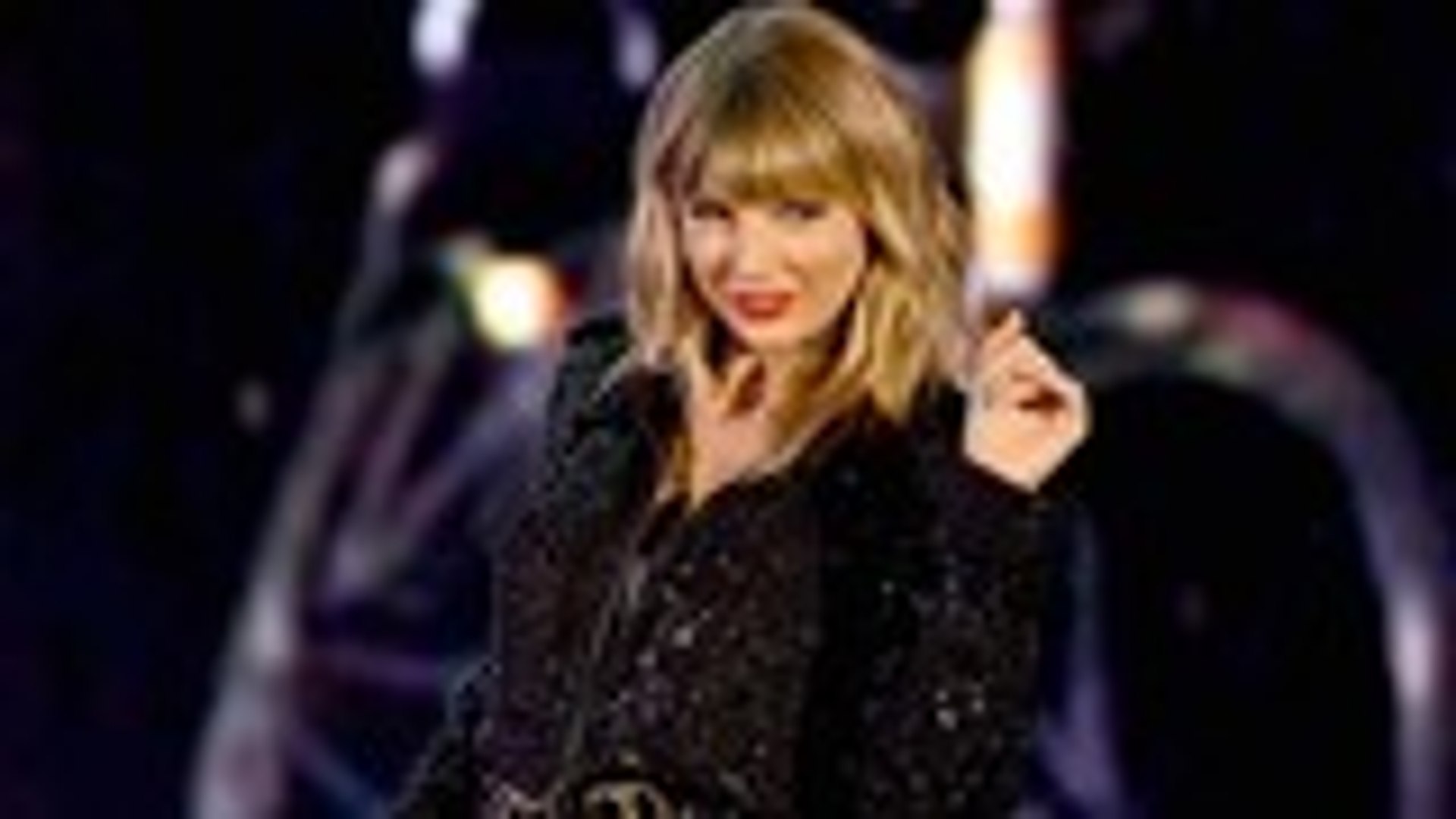 Taylor Swift Releases Snippet of