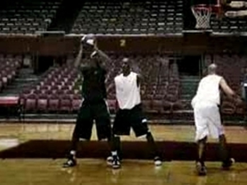 Lebron James Be better than me Dunk in the post