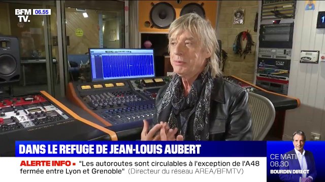 Jean-Louis Aubert sort ce vendredi un double-album, neuf ans après son album Roc' Éclair