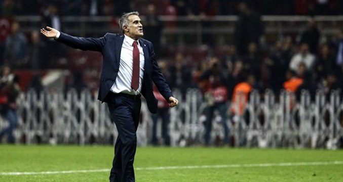 A Milli Takım Teknik Direktörü Şenol Güneş tarih yazdı!