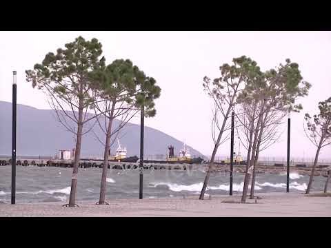 Ora News - Moti i keq në Vlorë, pezullohet për dy ditë lundrimi detar