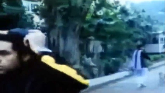 Jugni — Des Raj Lachkani | [From Oye Lucky! Lucky Oye! — [Film 2008]] By: Abhay Deol / Paresh Rawal / Neetu Chandra / Manu Rishi / Archana Puran Singh | Hindi | Movie | Edition Prestige | Bollywood | Songs | Magic | Indian Collection | भाषा: हिंदी | बॉल