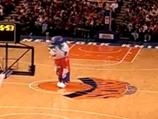 the Harlem Globe Trotter game in NYC