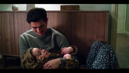 Henry Golding y Emilia Clarke - LAST CHRISTMAS - Clip de la Película