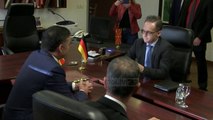 Shkup/ Ministri i Jashtëm gjerman: Maqedonia meriton negociatat. Dimitrov: Na ndani nga Shqipëria