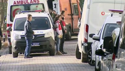Bakırköy'de 1'i Çocuk 3 Kişinin Cesedi Bulundu Siyanür Şüphesi