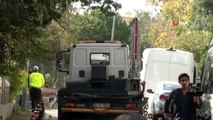 Bakırköy'de ölen aileye ait olduğu iddia edilen araç emniyet otoparkına çekildi
